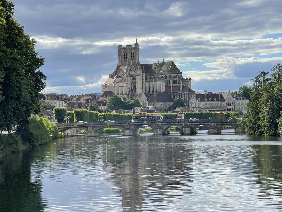 Le Pigeonnier Centre Historique Auxerre Daire Dış mekan fotoğraf